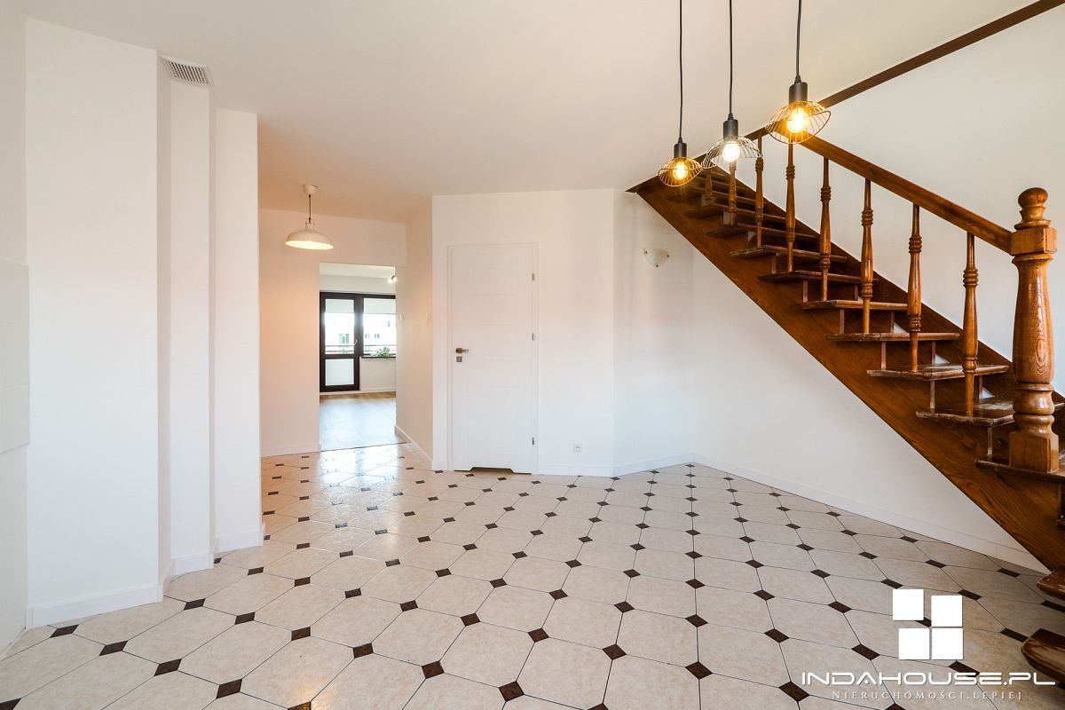 3 pokoje po remoncie przy PKiW, balkon (5)