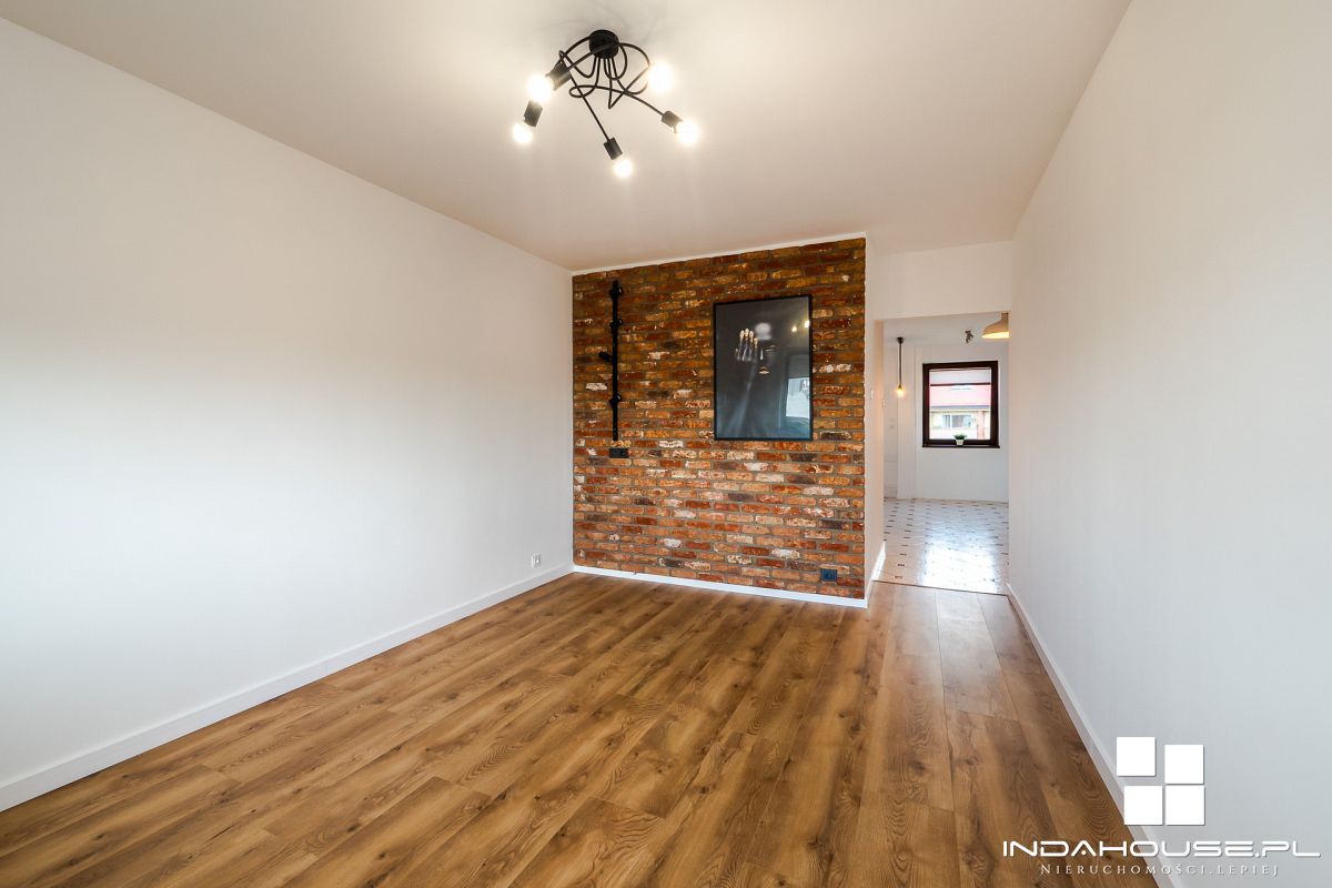 3 pokoje po remoncie przy PKiW, balkon (8)