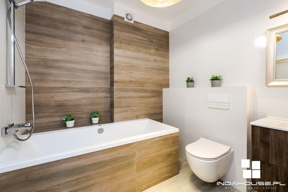 3 pokoje po remoncie przy PKiW, balkon (9)