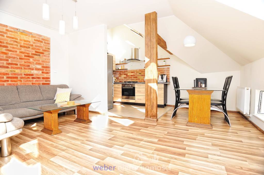 Komfortowy 2poziomowy apartament z 2 łazienkami (2)
