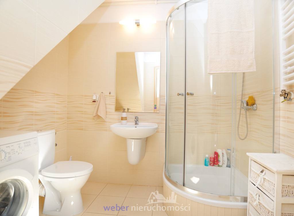 Komfortowy 2poziomowy apartament z 2 łazienkami (11)