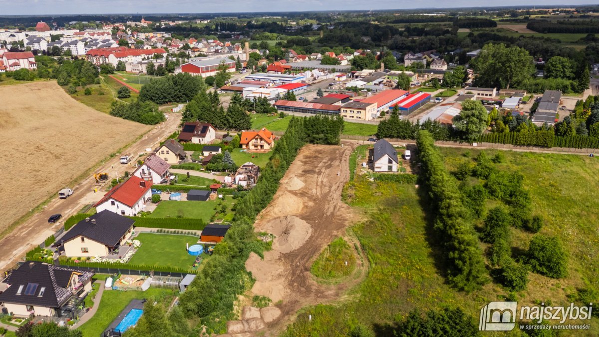 Nowogard - działka z WZ, woda, kanalizacja, prąd (10)