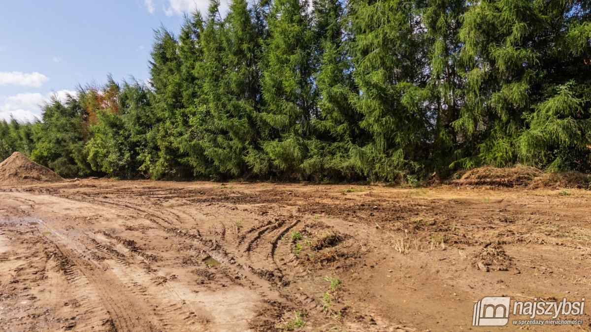 Nowogard - działka z WZ, woda, kanalizacja, prąd (8)