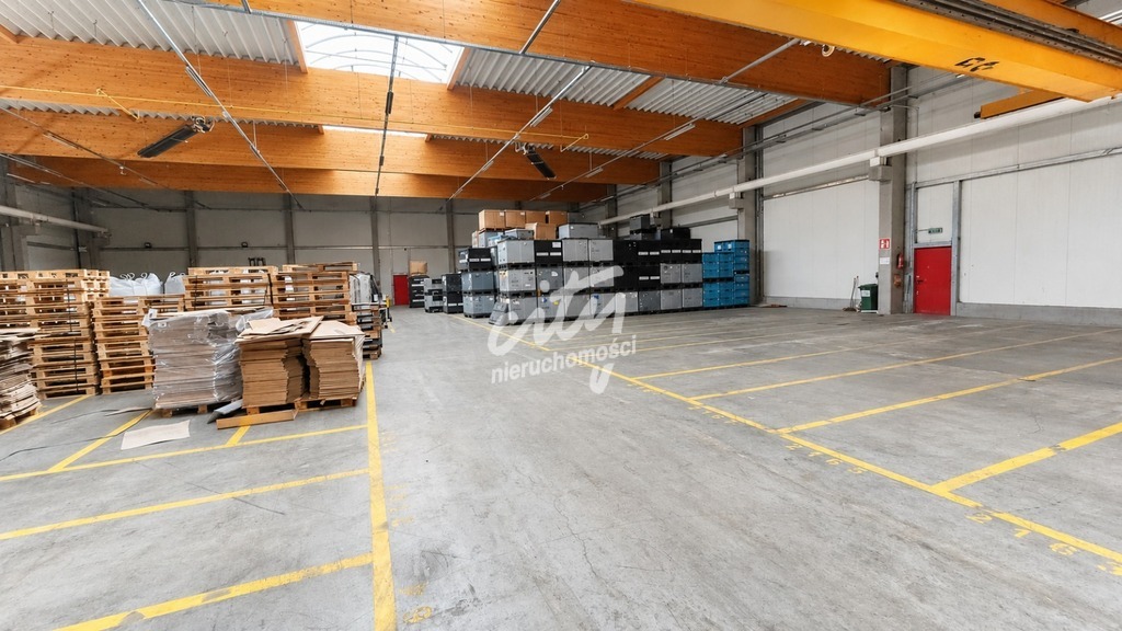 Wysoki standard! Obiekt 2821 m2. (9)