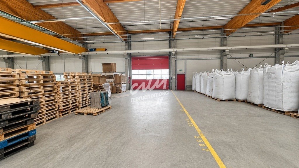 Wysoki standard! Obiekt 2821 m2. (8)