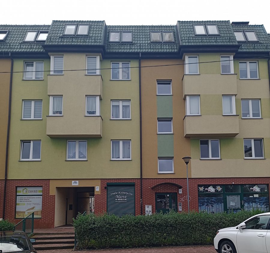 Ciepłe, słoneczne i przestronne 3 pokoje z balkonem (1)