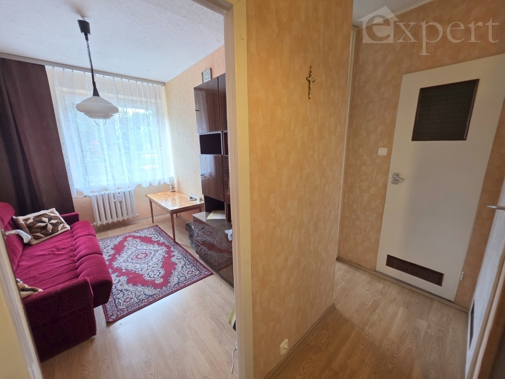 2 pokoje 42 m, parter, balkon loggia, os. zachód (9)