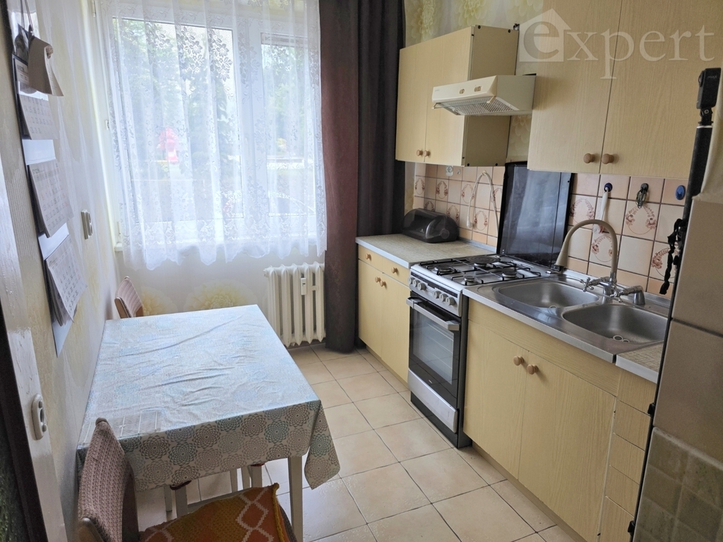 2 pokoje 42 m, parter, balkon loggia, os. zachód (13)