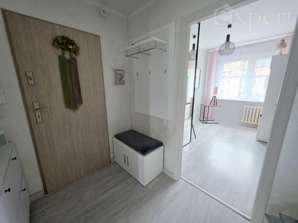 Ładne 3 oddzielne pokoje z balkonem na 1 piętrze (5)