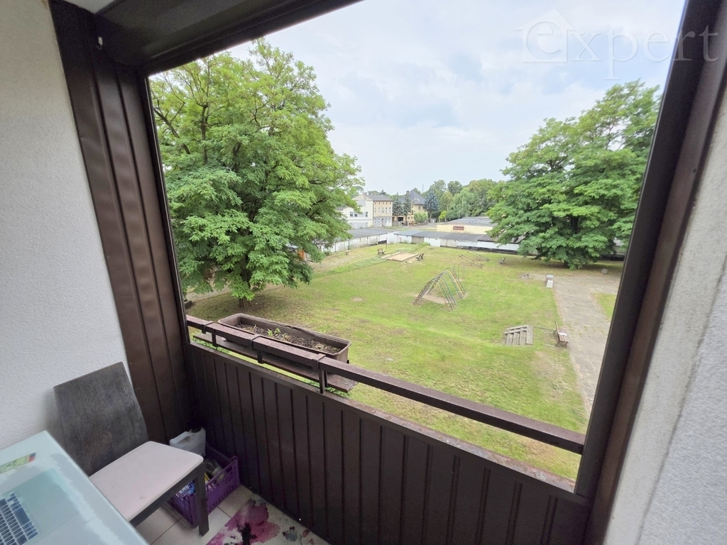 Ładne 3 oddzielne pokoje z balkonem na 1 piętrze (15)