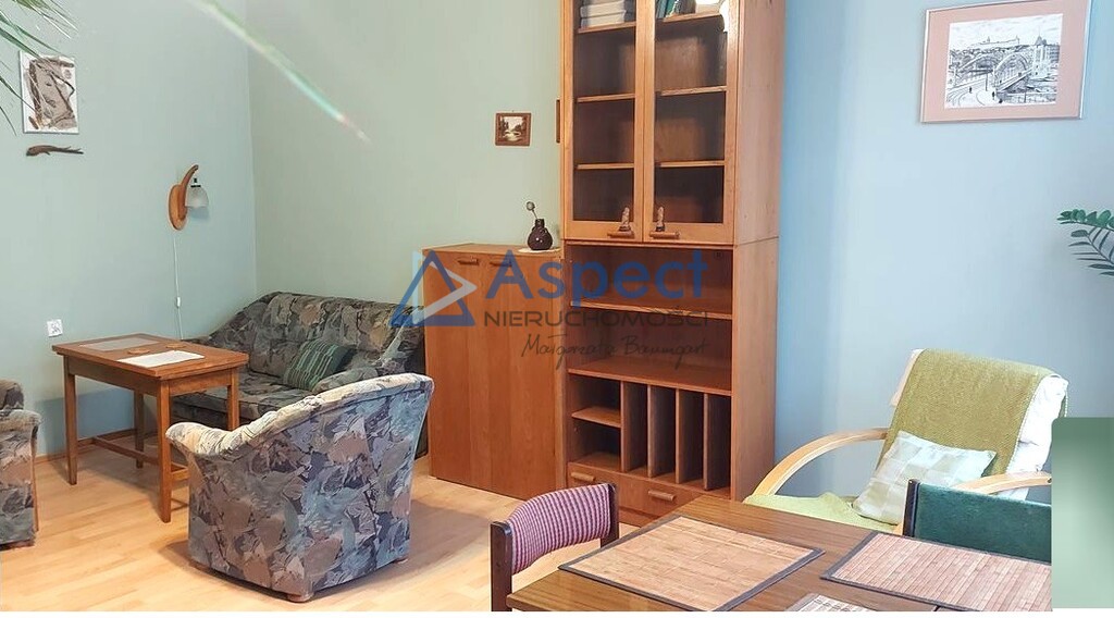 Wynajem, przestronne 3 pokoje  - ul. Jagiellońska (1)