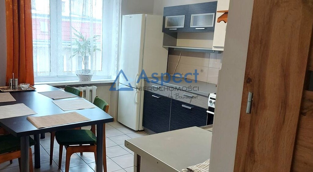 Wynajem, przestronne 3 pokoje  - ul. Jagiellońska (6)