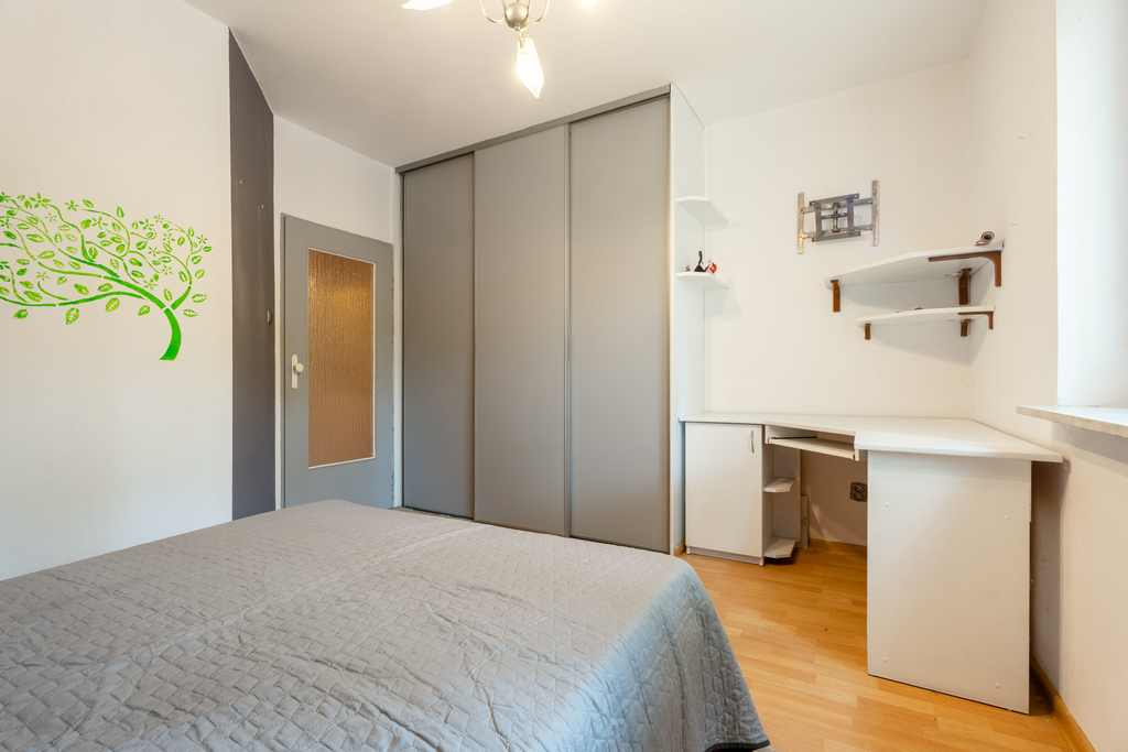 Balkon i ogródek! 57m2, duże 2 pokoje. Os. Bukowe! (10)