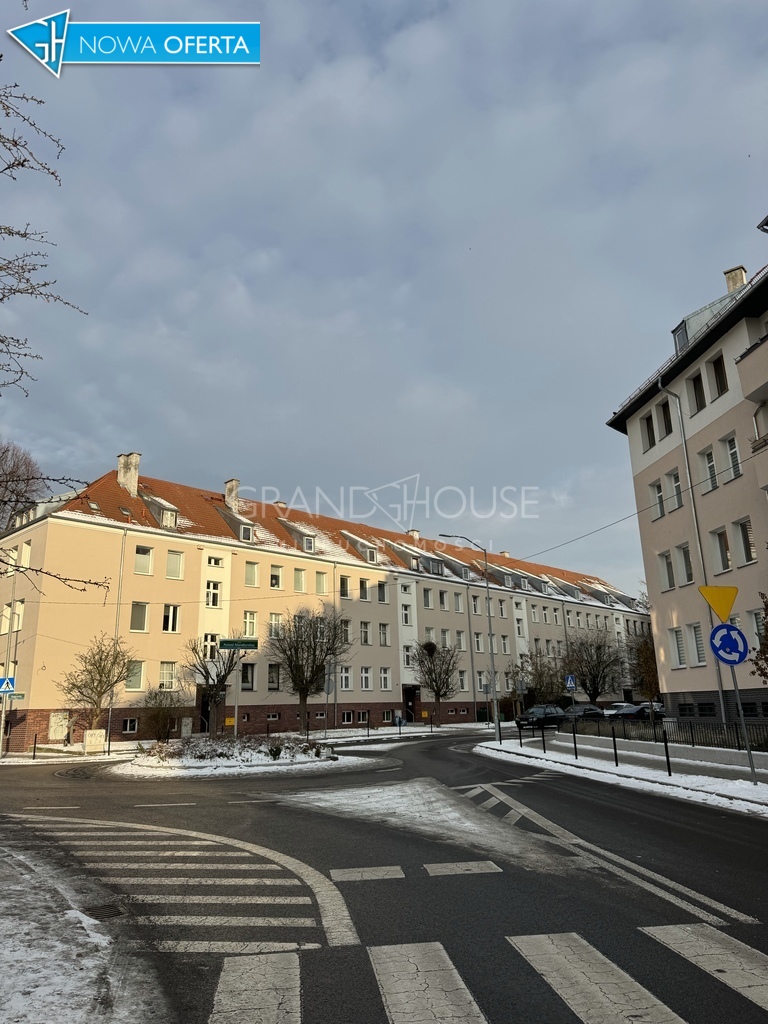 Piękne 90m,3p po remoncie! Z balkonem (11)