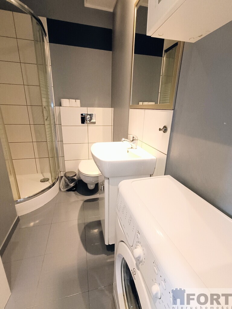Mieszkanie 2 pok . Powstańców Wielkopolskich (7)