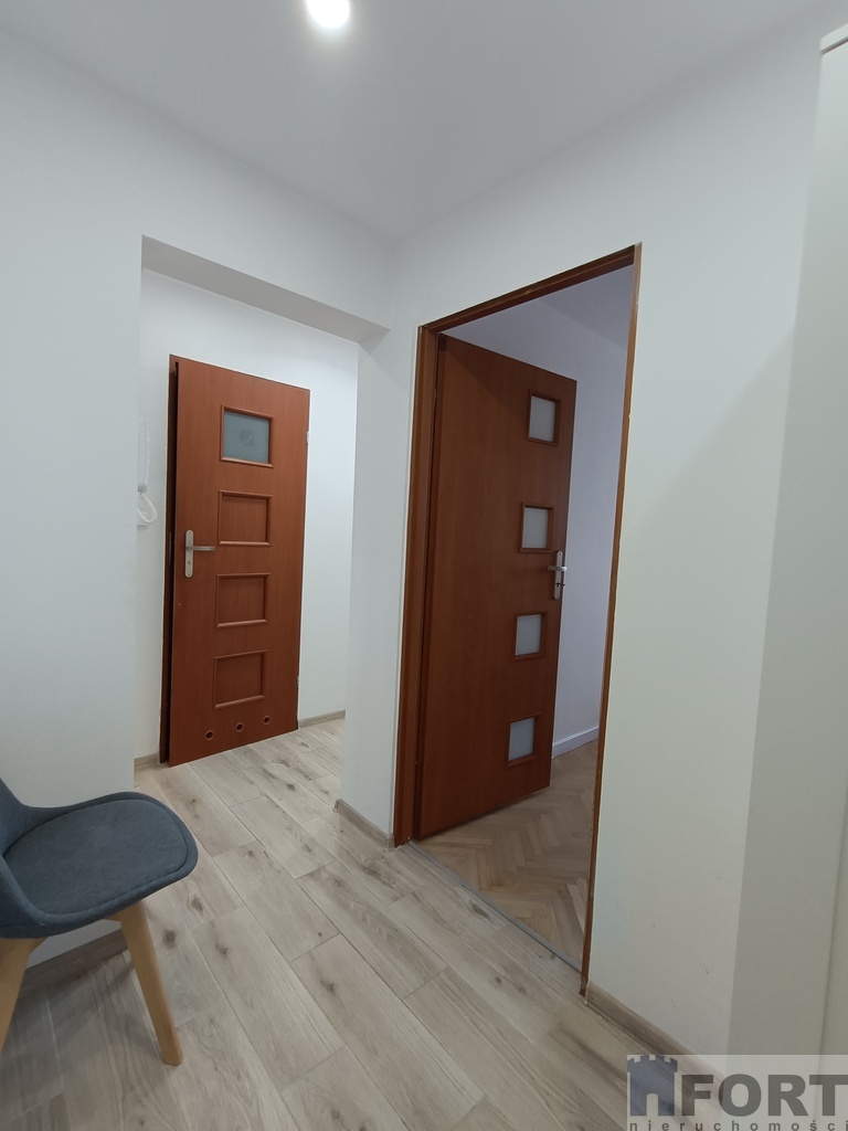Komfortowe 2 pokojowe mieszkanie - ciche centrum (6)