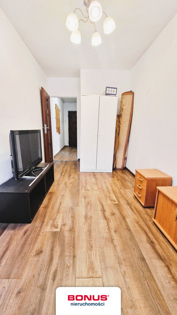 Tanie 2 pokoje z balkonem na parterze (6)