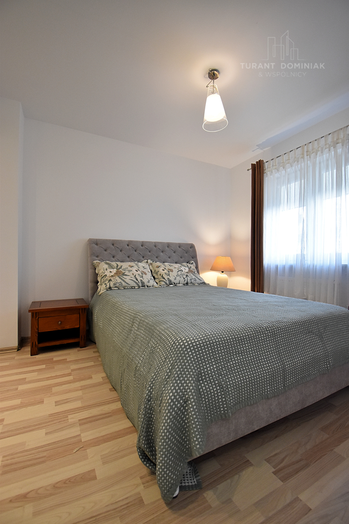 Trzypokojowe apartament z balkonem i garażem (7)