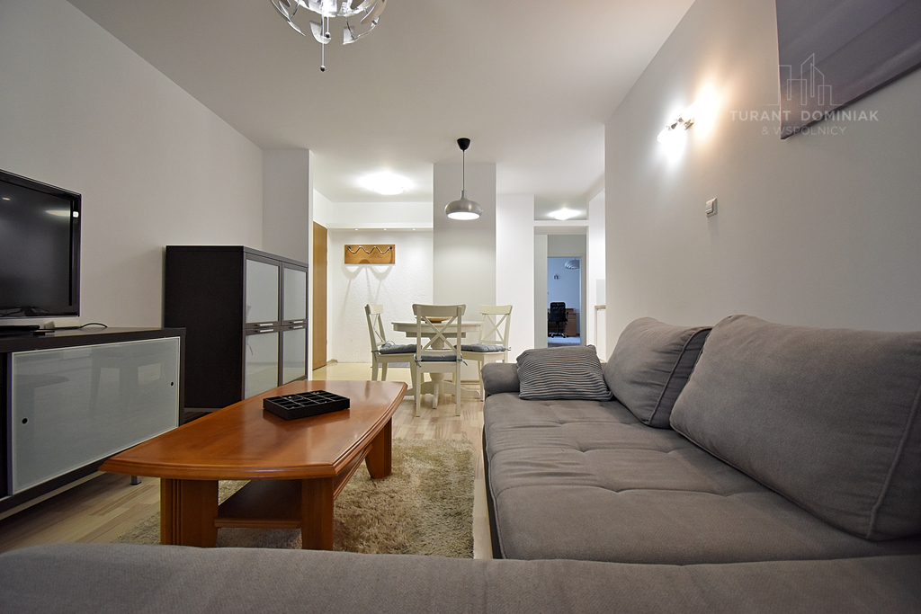 Trzypokojowe apartament z balkonem i garażem (3)