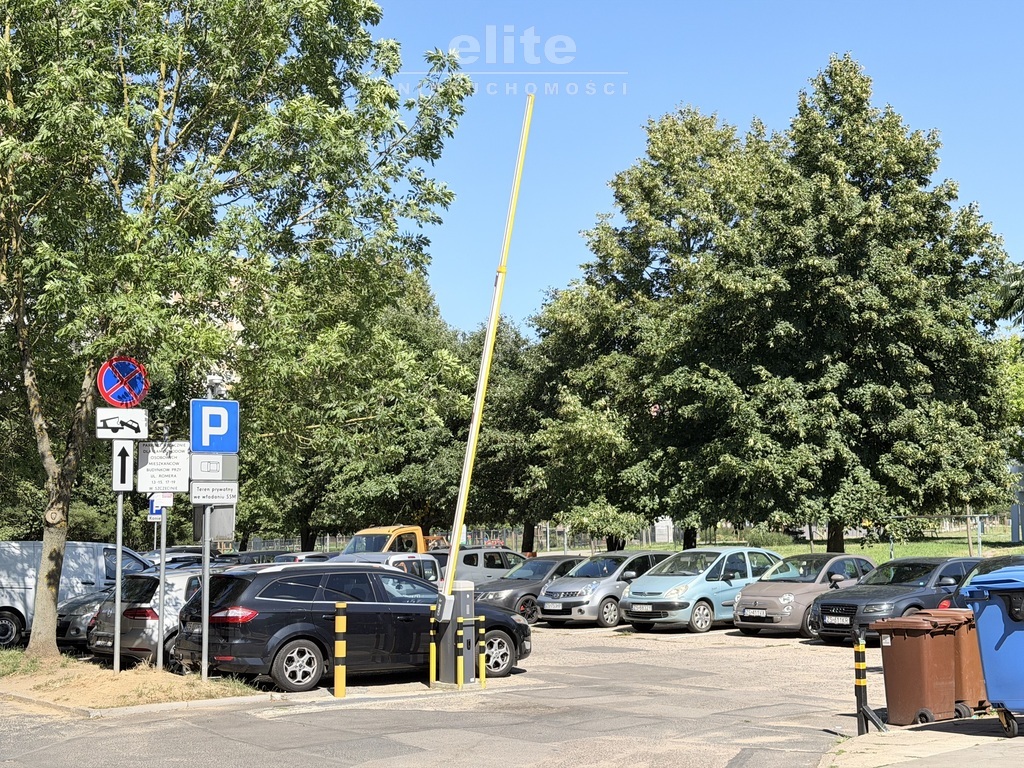 Duża kawalerka z widną kuchnią - winda (12)