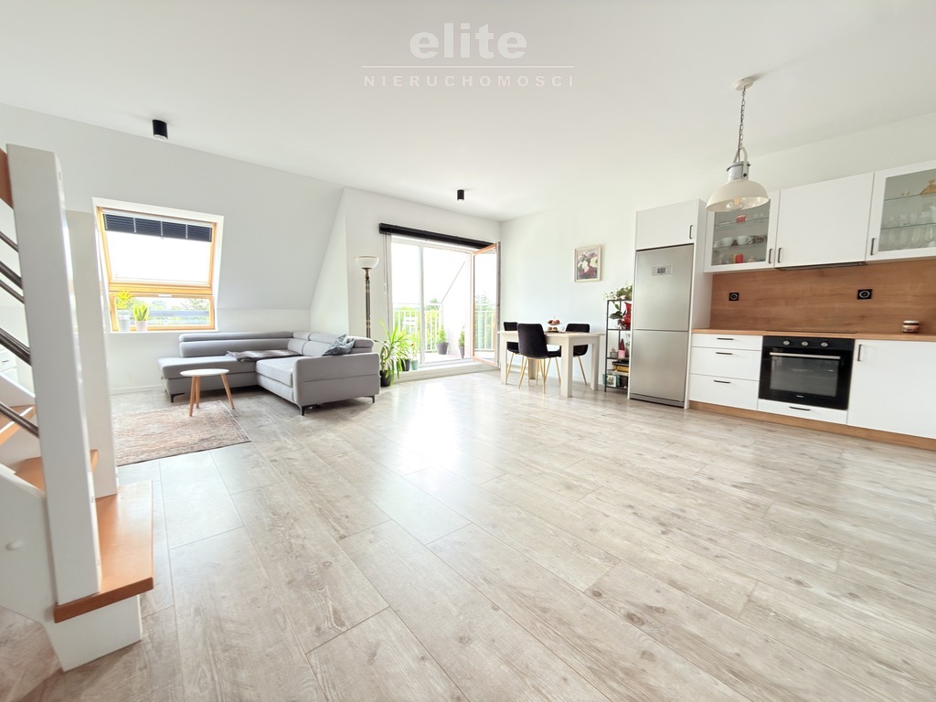 2019r! 3 lub 4pok +m. parkingowe, balkon + stryszek 10m2 (4)