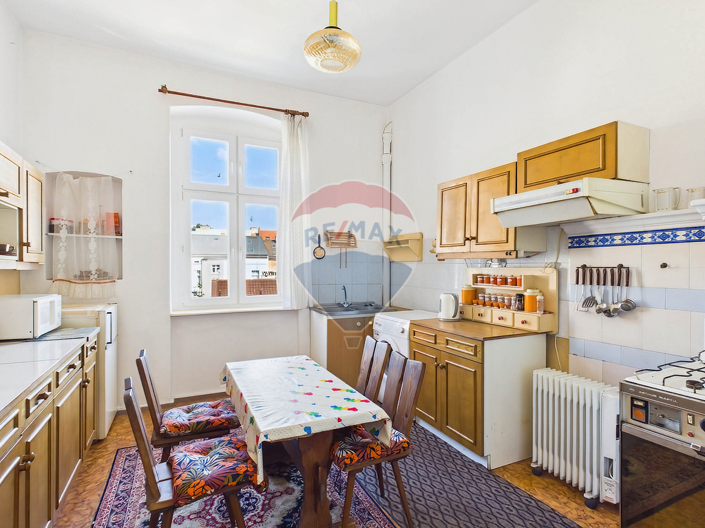 Mieszkanie w kamienicy: 82 m2, 3 pokoje, balkon! (13)