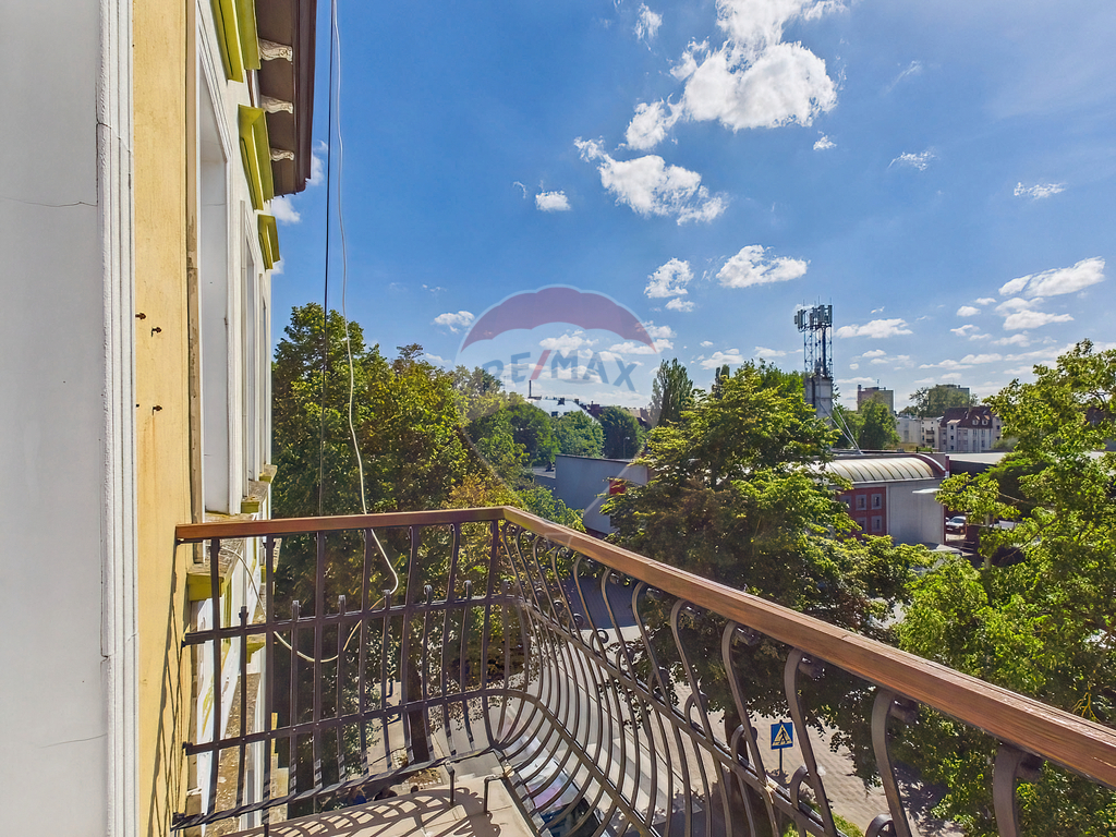Mieszkanie w kamienicy: 82 m2, 3 pokoje, balkon! (25)