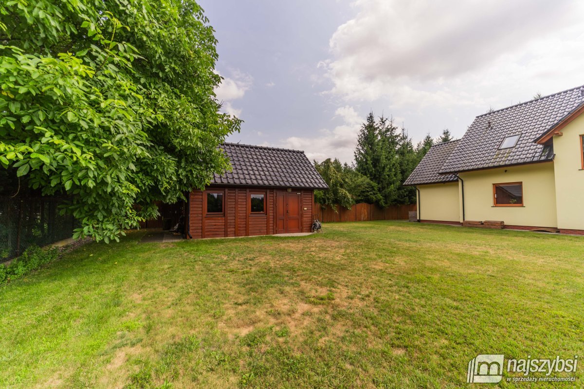 Goleniów- Dom wolnostojący w spokojnej lokalizacji (29)