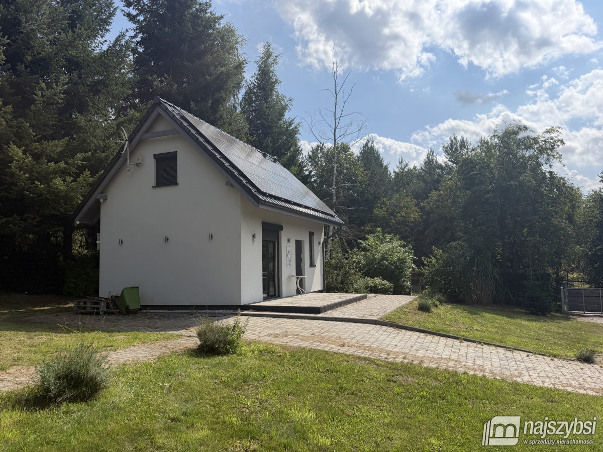 Domek całoroczny na działce rekreacyjnej - Jelenin (1)