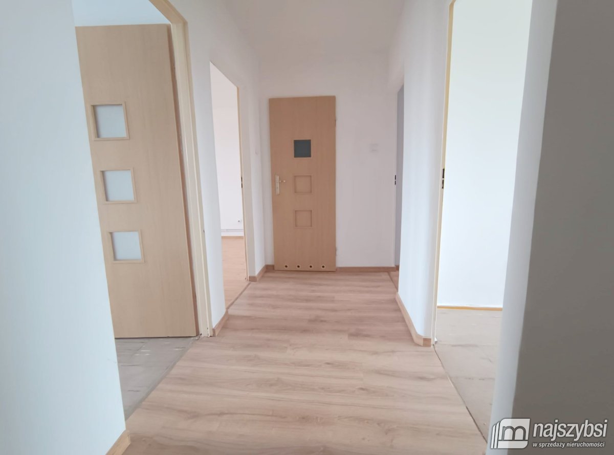 IŃSKO - 3 pokoje z garażem (8)
