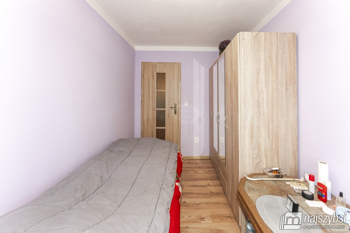 Smęcino - 4 pokoje, ogród, 2 garaże (17)