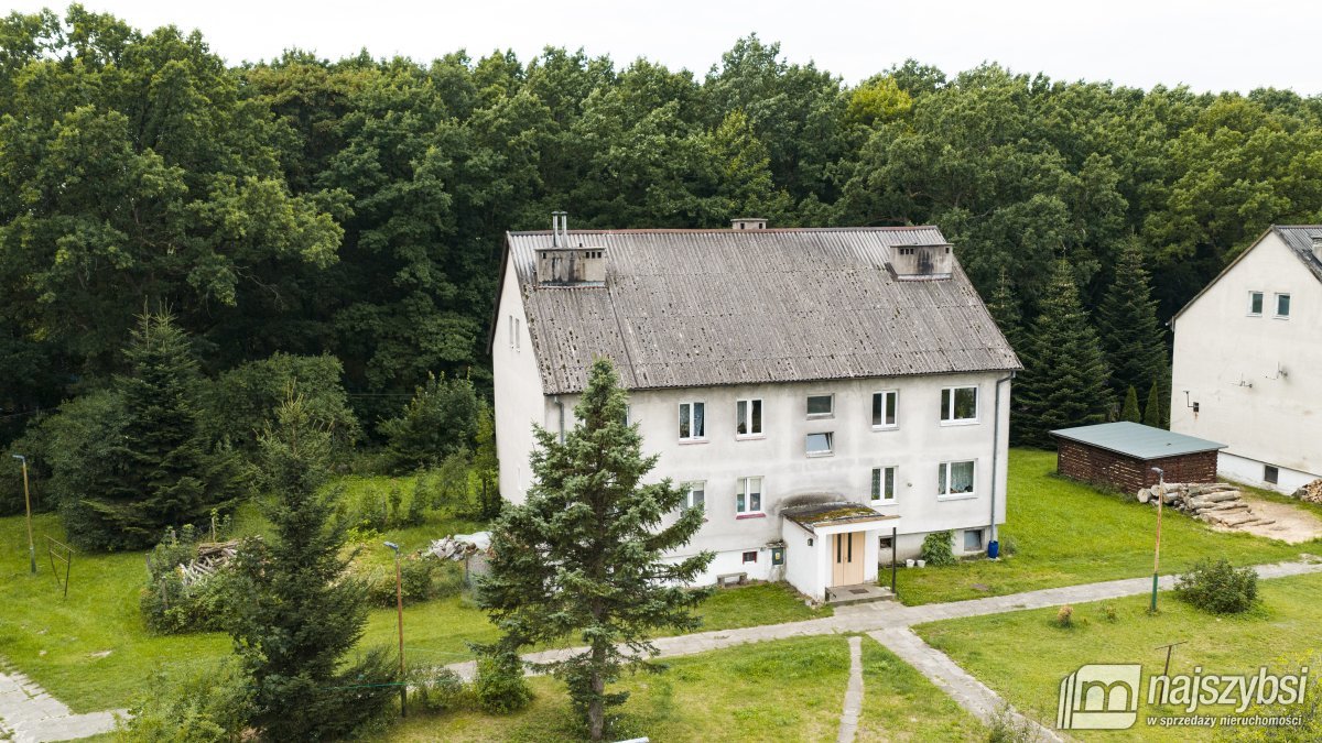 Smęcino - 4 pokoje, ogród, 2 garaże (28)