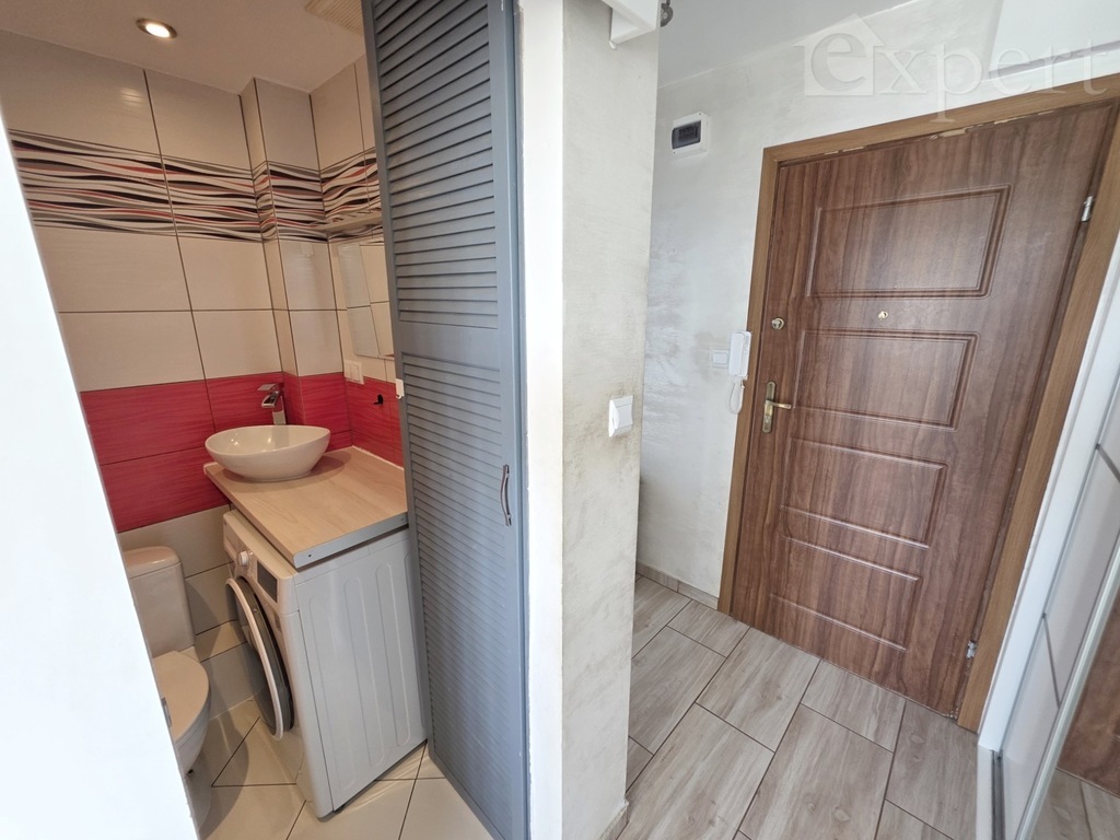 Słoneczne 2 pokoje, balkon - centrum, ul. Reja (12)