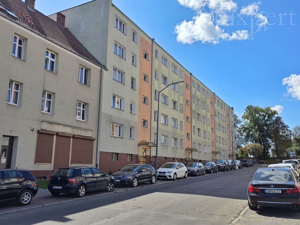 Słoneczne 2 pokoje, balkon - centrum, ul. Reja (22)