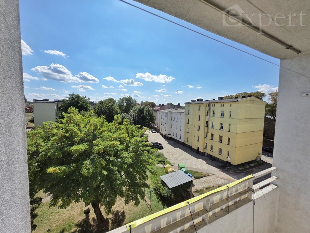 Słoneczne 2 pokoje, balkon - centrum, ul. Reja (23)