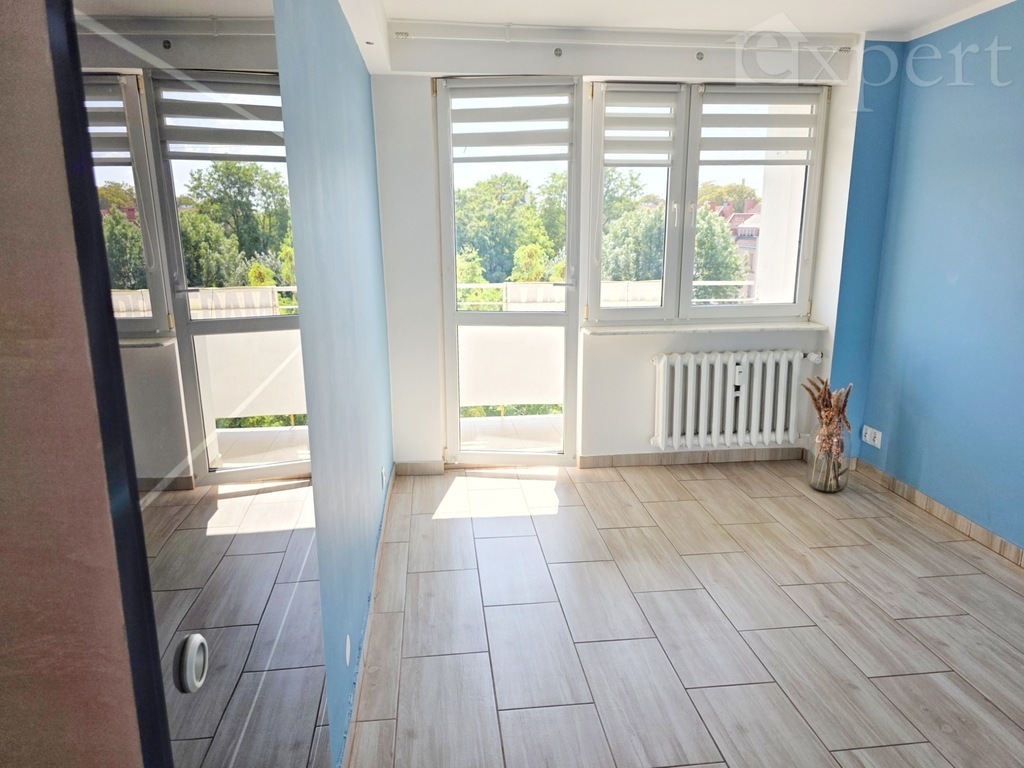 Słoneczne 2 pokoje, balkon - centrum, ul. Reja (24)