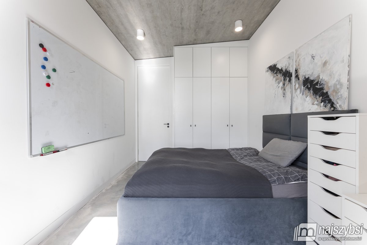Niekanin- architektoniczna perła pod Kołobrzegiem (12)