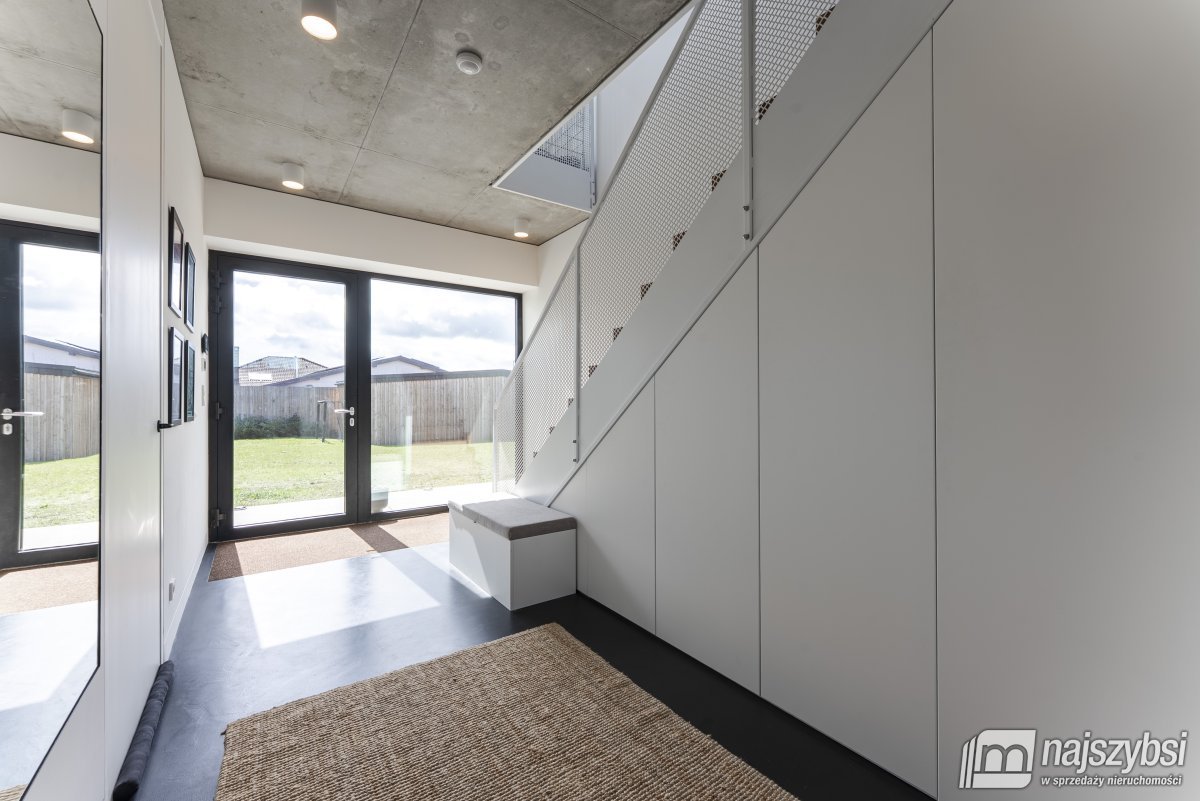 Niekanin- architektoniczna perła pod Kołobrzegiem (7)