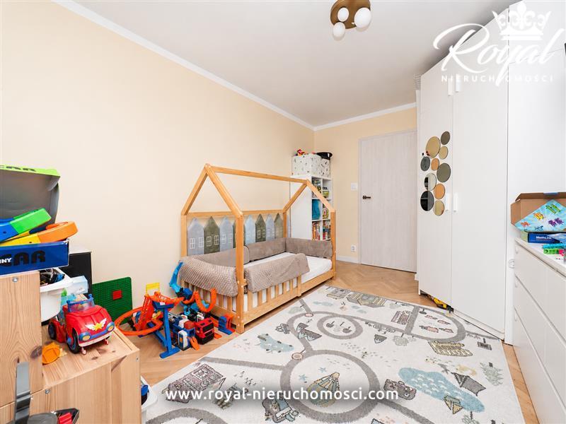 3 pokoje na 2 piętrze po remoncie na ul. Reymonta  (9)