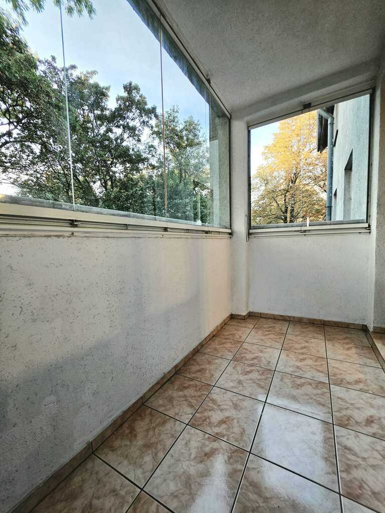 2 pokoje w samym centrum miasta, zamknięte osiedle!!! (8)