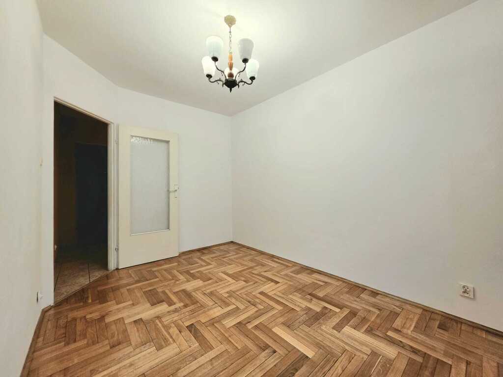 2 pokoje w samym centrum miasta, zamknięte osiedle!!! (5)