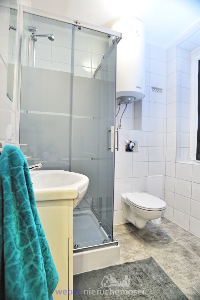 Do wynajęcia pokój nr 2 z balkonem (9)
