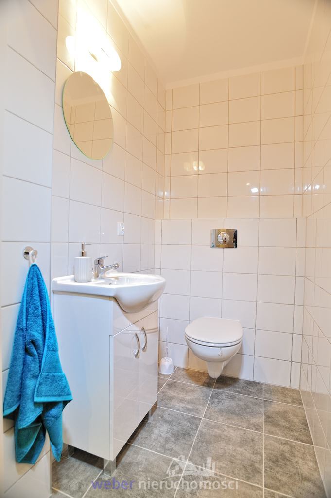 Do wynajęcia pokój nr 2 z balkonem (10)