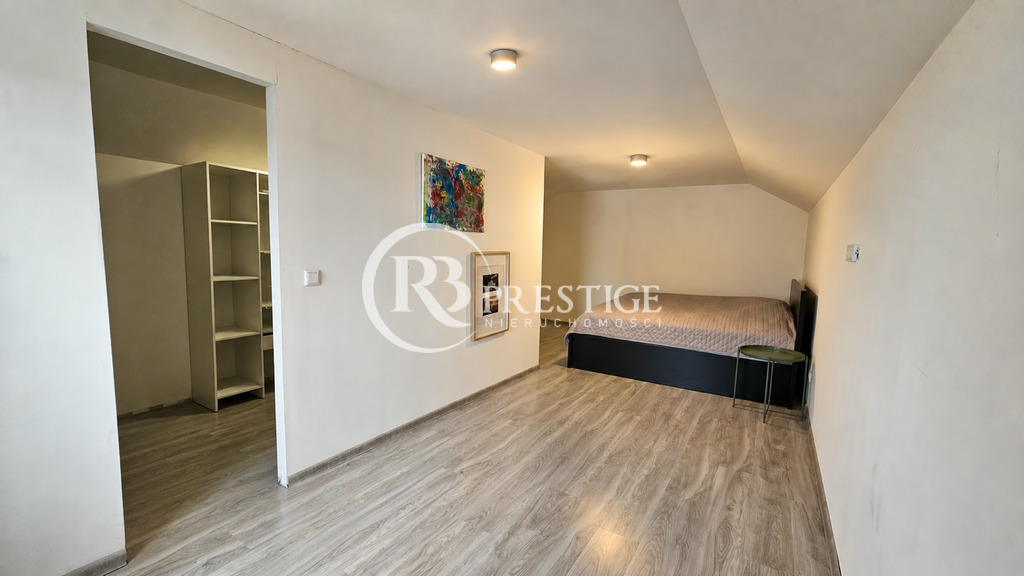 DOM W ZABUDOWIE BLIŹNIACZEJ | 87,27 m2 | 559 m2 (7)
