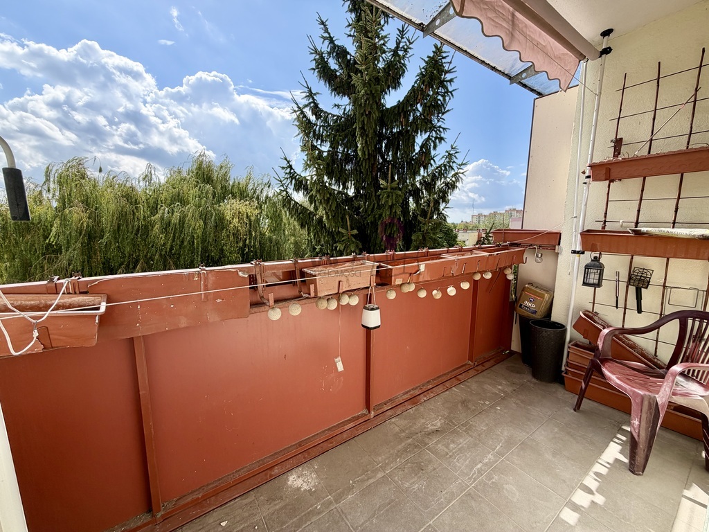 3 pokoje na Ks. Pomorskich z balkonem (12)