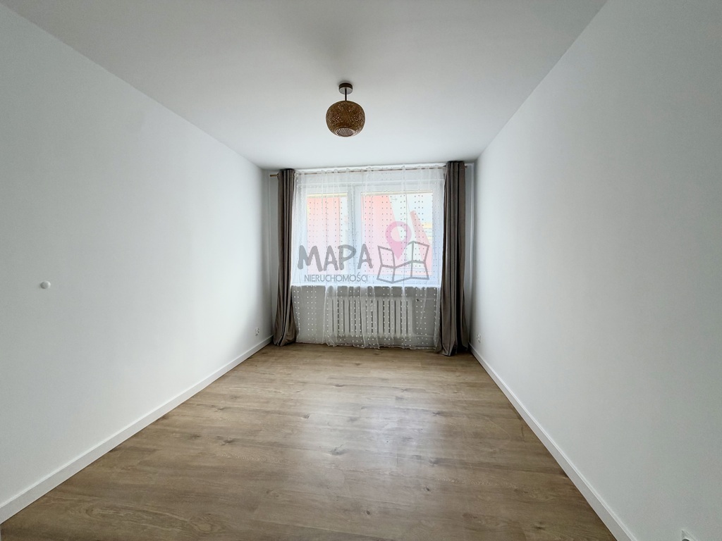 3 pokoje na Ks. Pomorskich z balkonem (8)