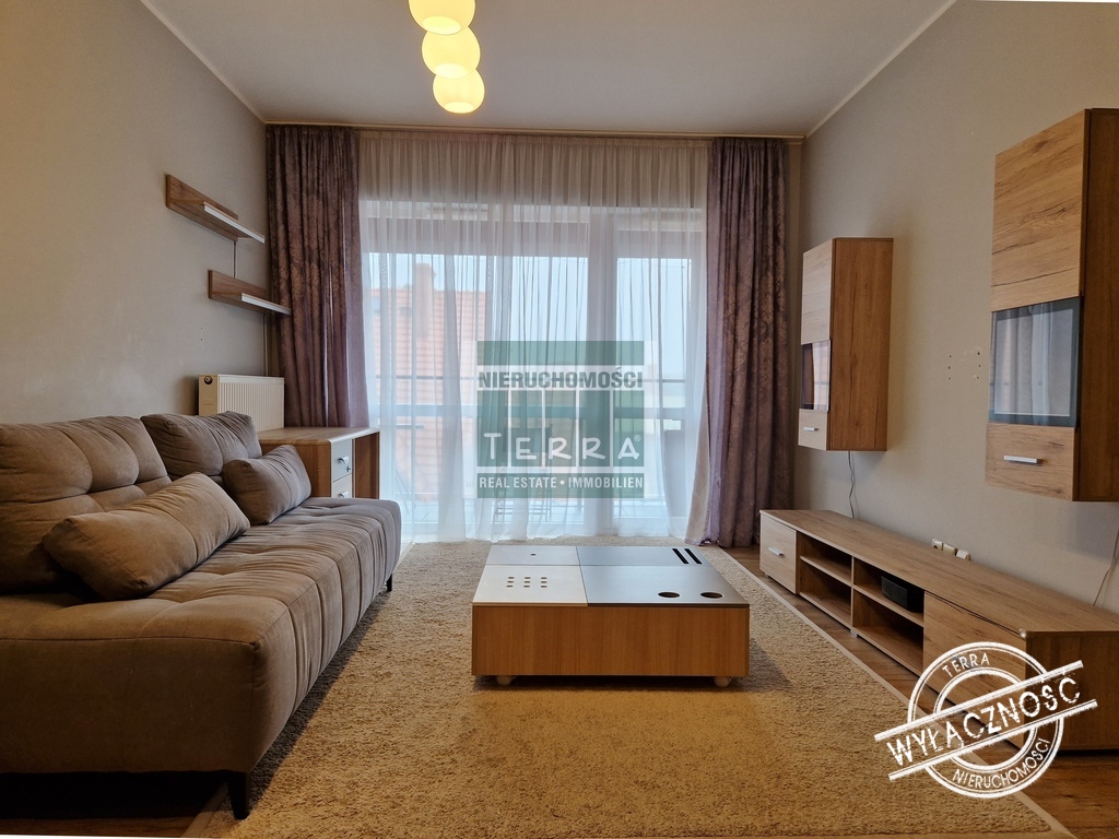KOMFORTOWY APARTAMENT Z MIEJSCEM POSTOJOWYM (10)