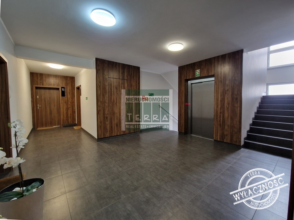 KOMFORTOWY APARTAMENT Z MIEJSCEM POSTOJOWYM (12)