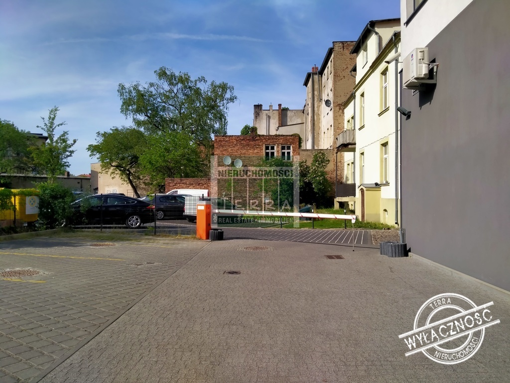 KOMFORTOWY APARTAMENT Z MIEJSCEM POSTOJOWYM (13)