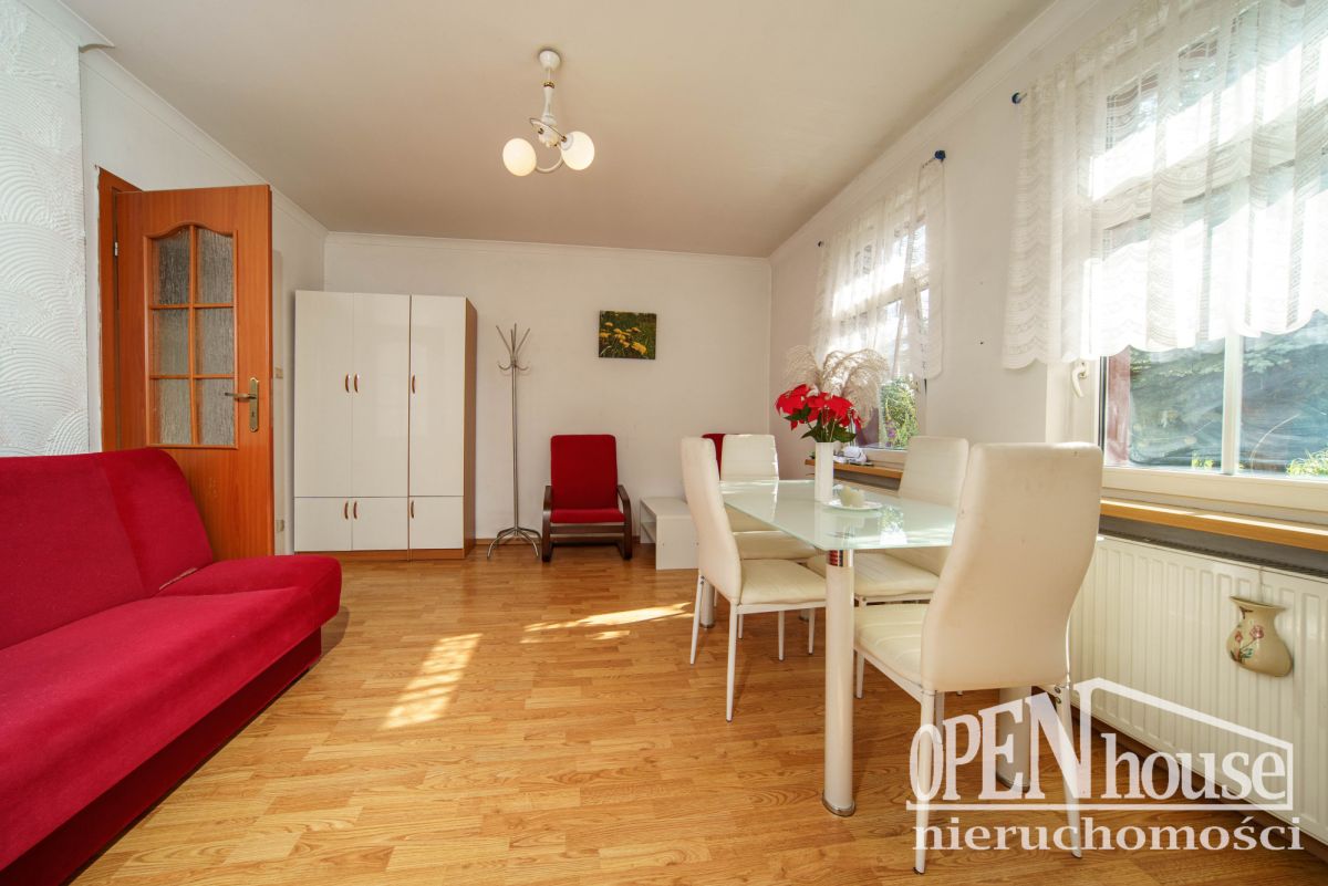 Dom ok. 150 m2, - ul. Aldony 7 (9)